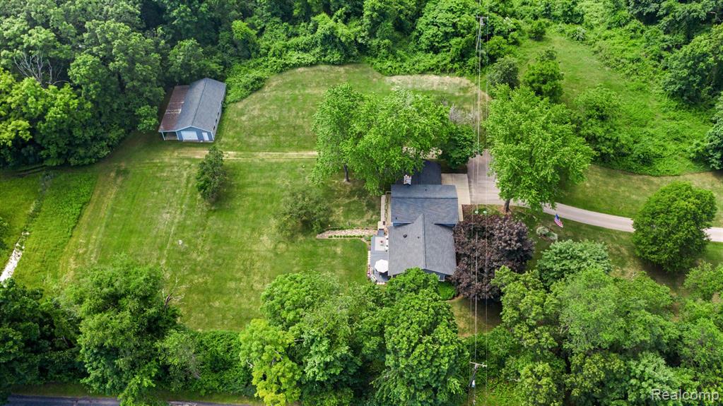 9100 Pine Knob Road, Clarkston, MI 48348 — Photo 46