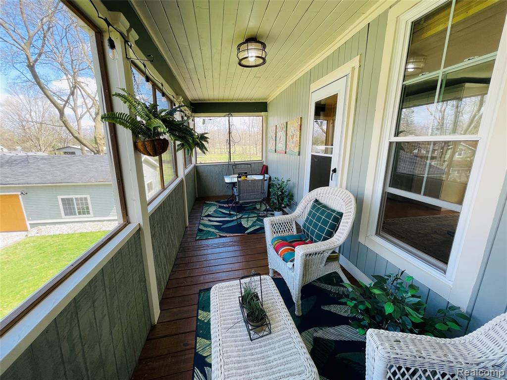 909 Williams Street, Fenton, MI 48430 — Photo 18