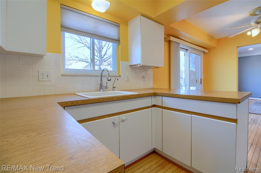 5794 Willow Creek Drive, Canton, MI 48187 — Photo 13