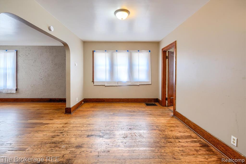 617 E 3rd Street, Flint, MI 48503 — Photo 11