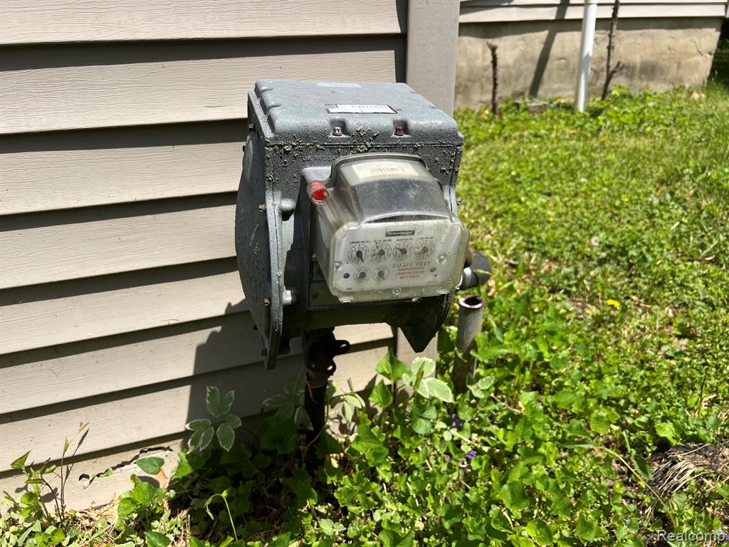 180 Fonda Drive, Columbiaville, MI 48421 — Photo 18