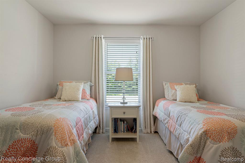 9801 BROOKFIELD Drive, Brighton, MI 48116 — Photo 25