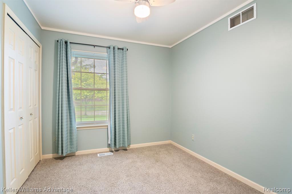 24923 FAIRWAY HILLS Drive, Novi, MI — Photo 23