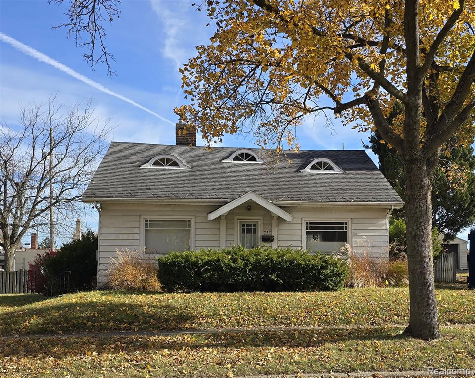 939 Backus Street, Jackson, MI 49202 — front exterior