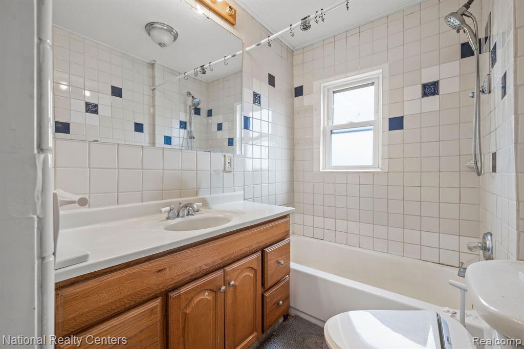 4511 LENTZ Road, Standish, MI 48658 — Photo 15