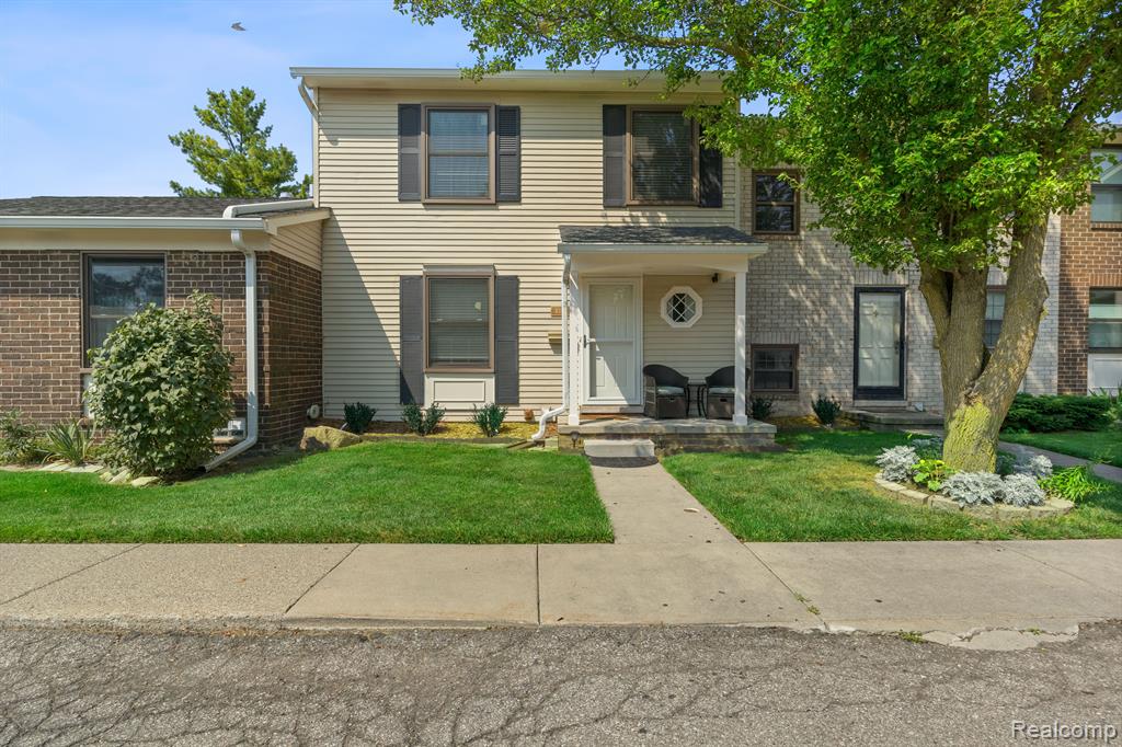 8387 LAKEVIEW Court, Ypsilanti, MI 48198 — Photo 2