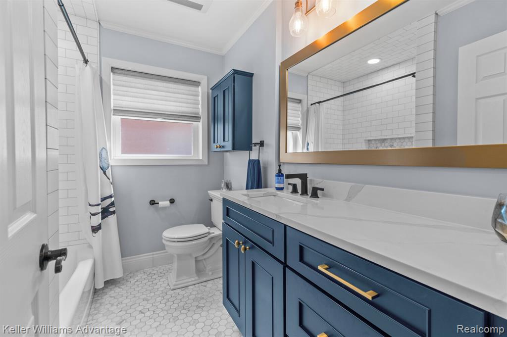 6514 Sharon Street, Garden City, MI — Photo 19