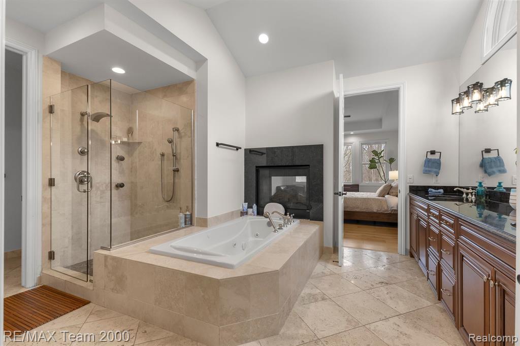 44348 CYPRESS POINT Drive, Northville, MI 48168 — Photo 31