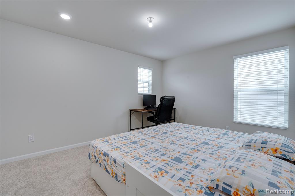 4568 Paradise Parkway, Milford, MI 48381 — Photo 42
