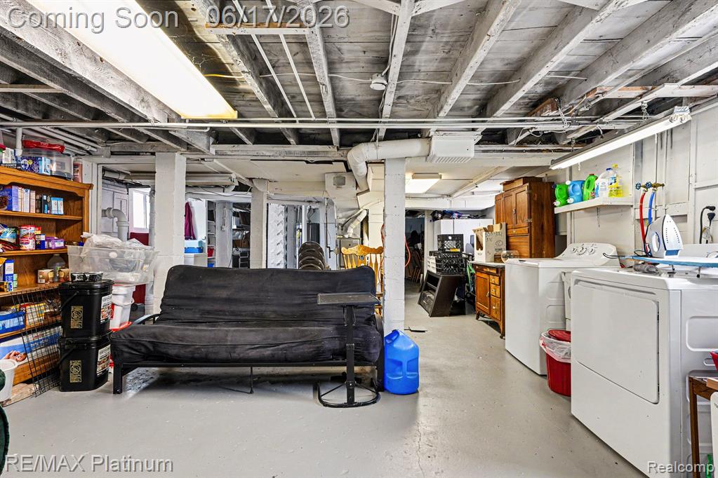 405 N Kiesel Street, Bay City, MI 48706 — Photo 21