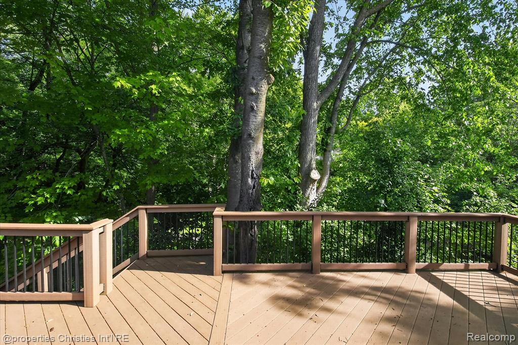 4352 Greenstown Drive, West Bloomfield, MI 48323 — Photo 64