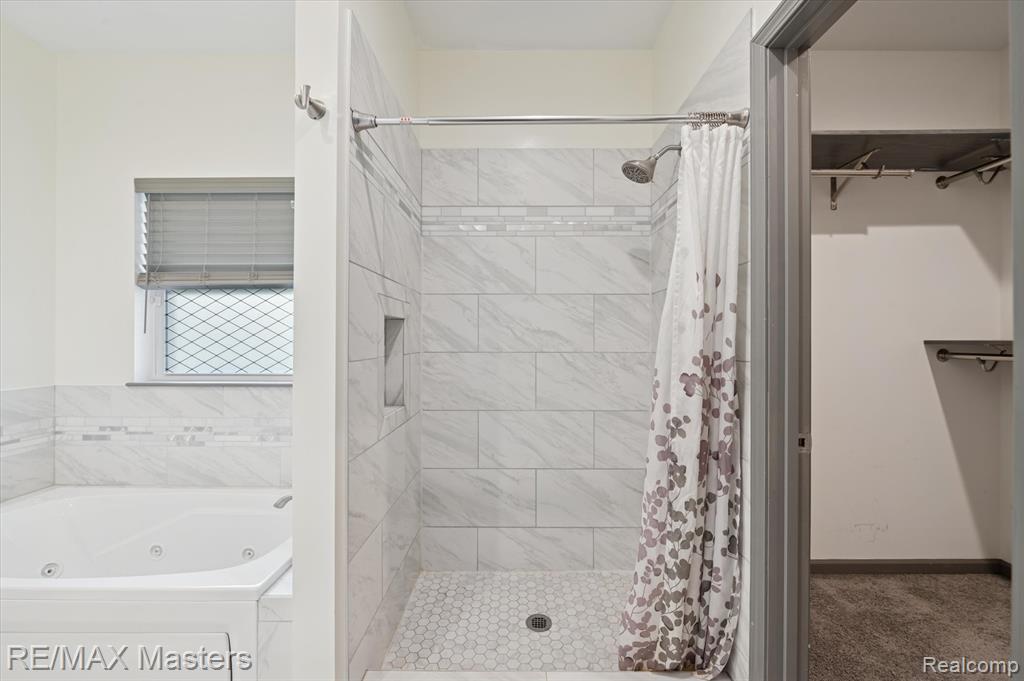25845 Martinsville Road, New Boston, MI 48164 — Photo 28