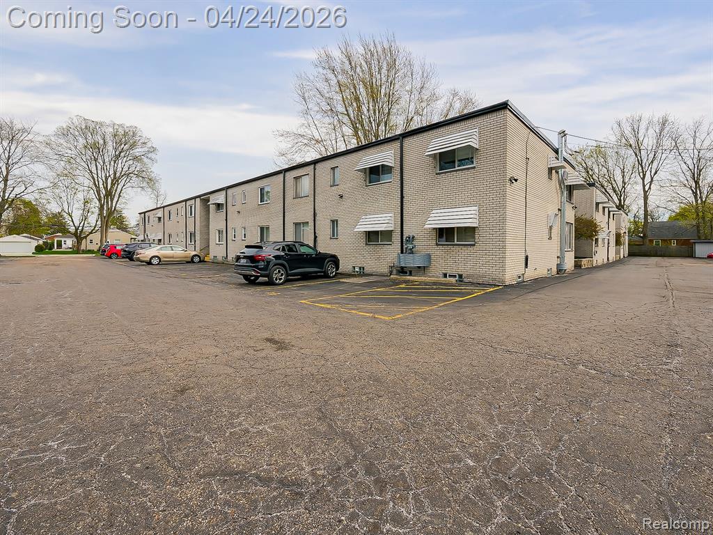 3433 Hillside Drive, 36, Royal Oak, MI 48073 — Photo 24
