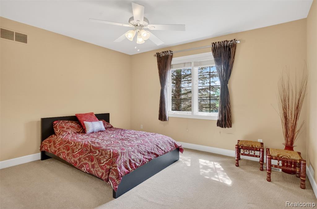 2747 Pebble Beach Drive, Oakland, MI — Photo 32