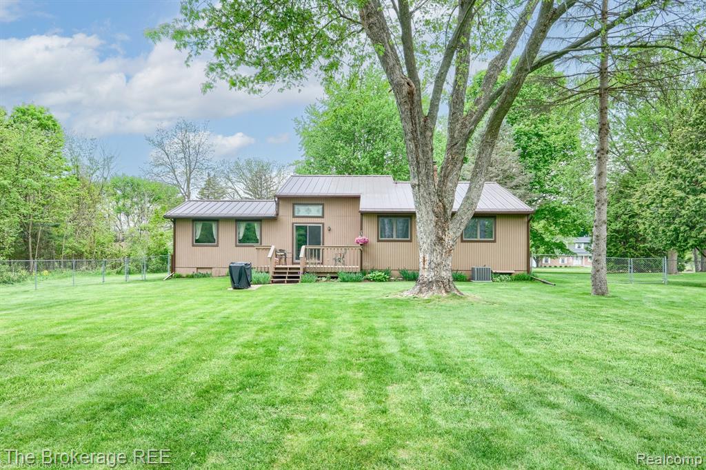 2390 N Vassar Road, Davison, MI 48423 — Photo 5