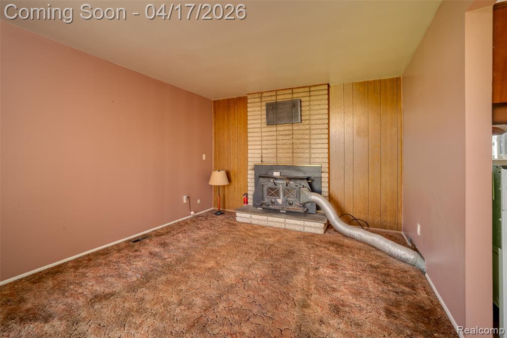 29889 Brown Court, Garden City, MI — Photo 8