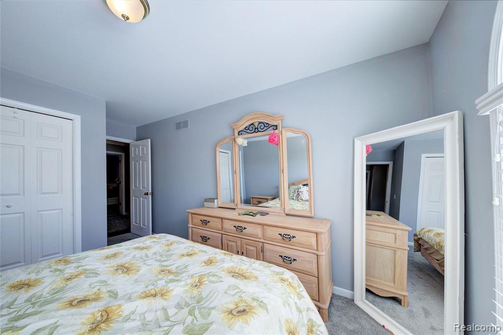 46822 Springhill Drive, Shelby Twp, MI 48317 — Photo 26