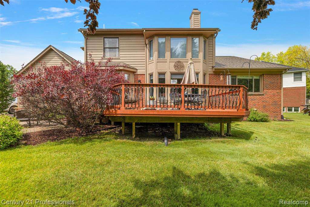 8117 Remington Court, Clarkston, MI 48348 — Photo 31