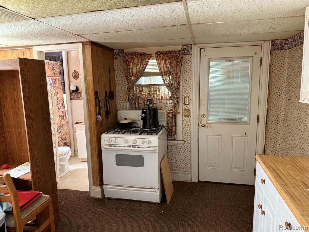 35 East Street, Oxford, MI 48371 — Photo 10