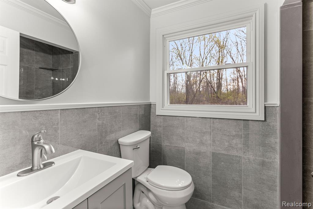 44601 ROBSON Road, Belleville, MI 48111 — Photo 12