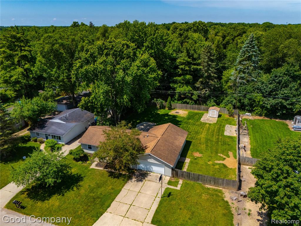 3130 Greenlawn Avenue, Commerce Twp, MI 48382 — Photo 27