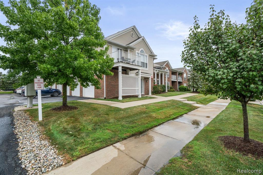 16828 DOVER Drive, Northville, MI 48168 — Photo 25