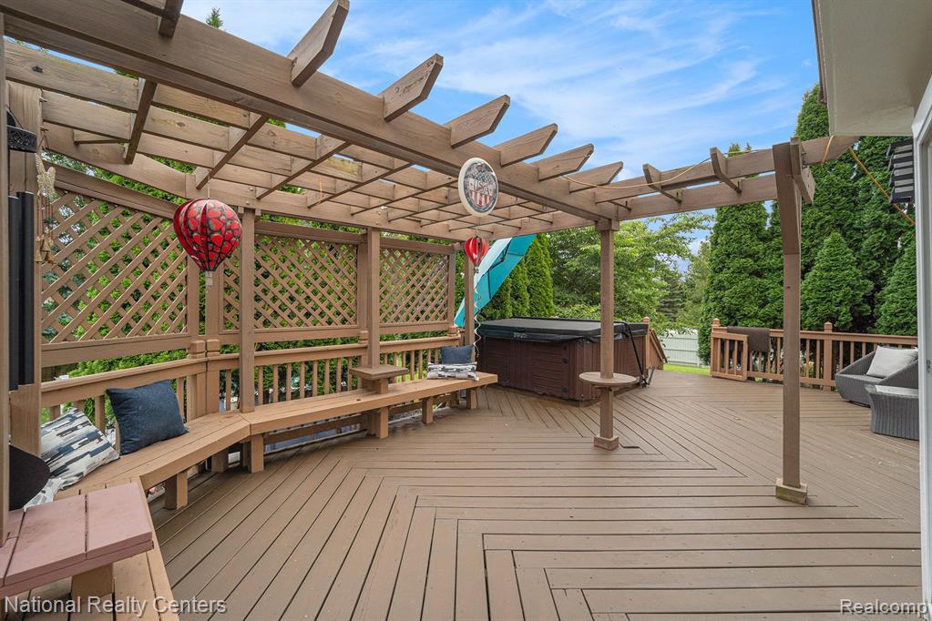 3065 FENVIEW Drive, Ann Arbor, MI 48108 — Photo 4