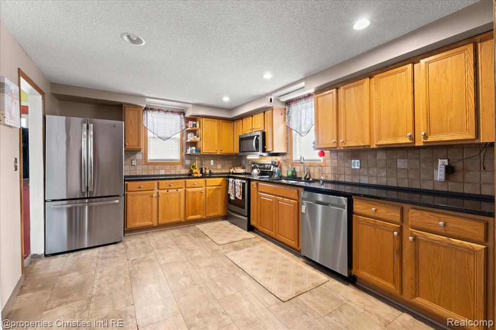 814 S 7th Street, St. Clair, MI 48079 — Photo 26