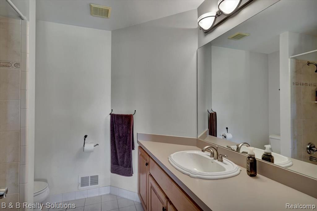 111 Amy Lynn Court, Metamora, MI 48455 — Photo 46