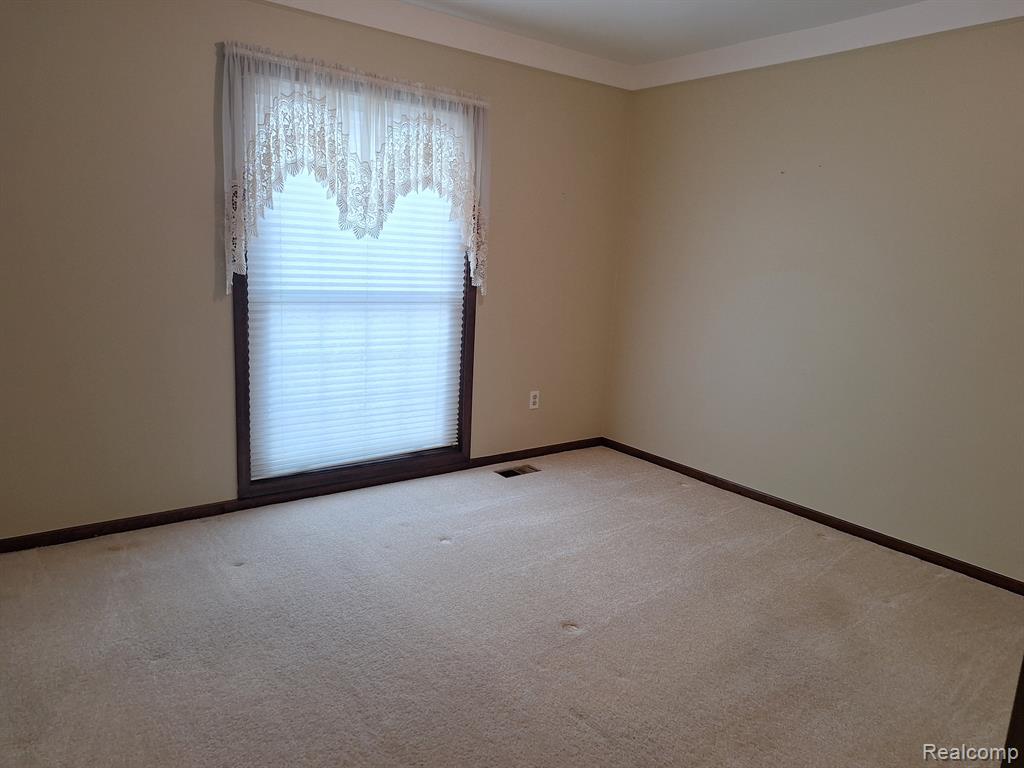 866 TIMBERLINE Drive, Rochester Hills, MI 48309 — Photo 34