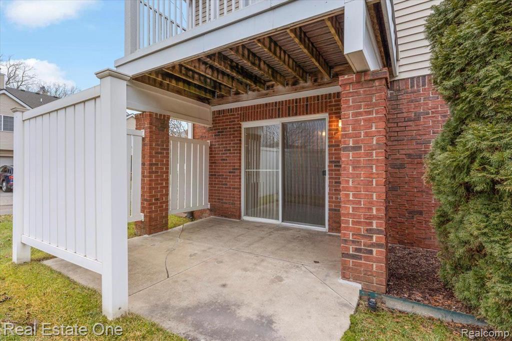 3261 WHITAKER Drive, 146, Melvindale, MI — Photo 4