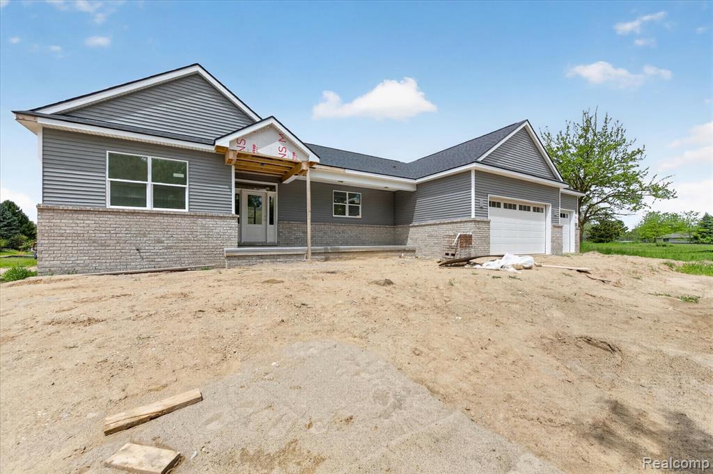 3297 Oak Grove Road, Howell, MI 48855 — Photo 2