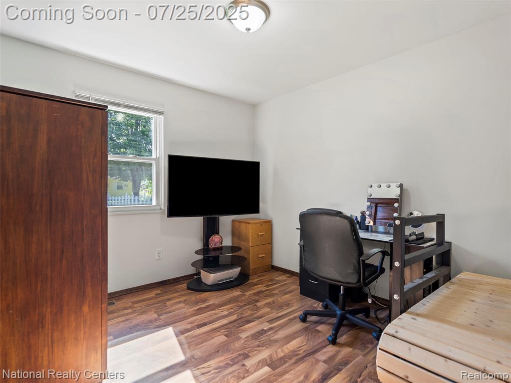 407 Crescent Avenue, Holly, MI 48442 — Photo 15