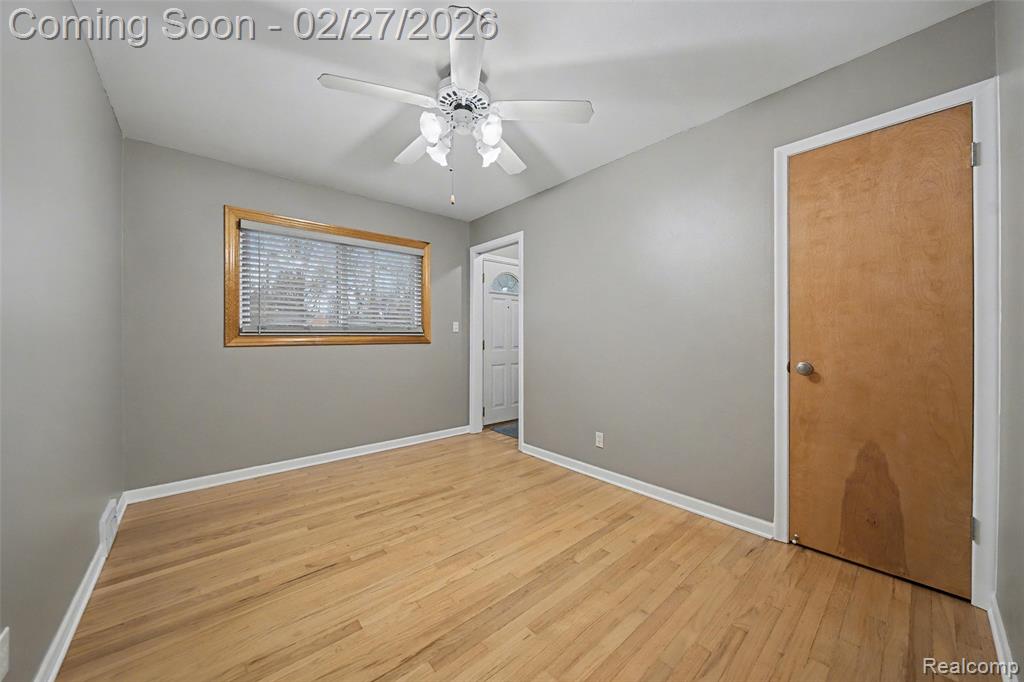3842 Dill Drive, Waterford, MI 48329 — Photo 11