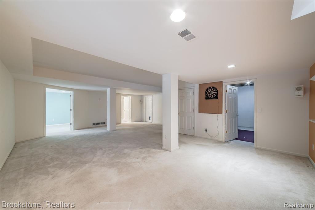 6462 Heron Park Way, Clarkston, MI — Photo 32