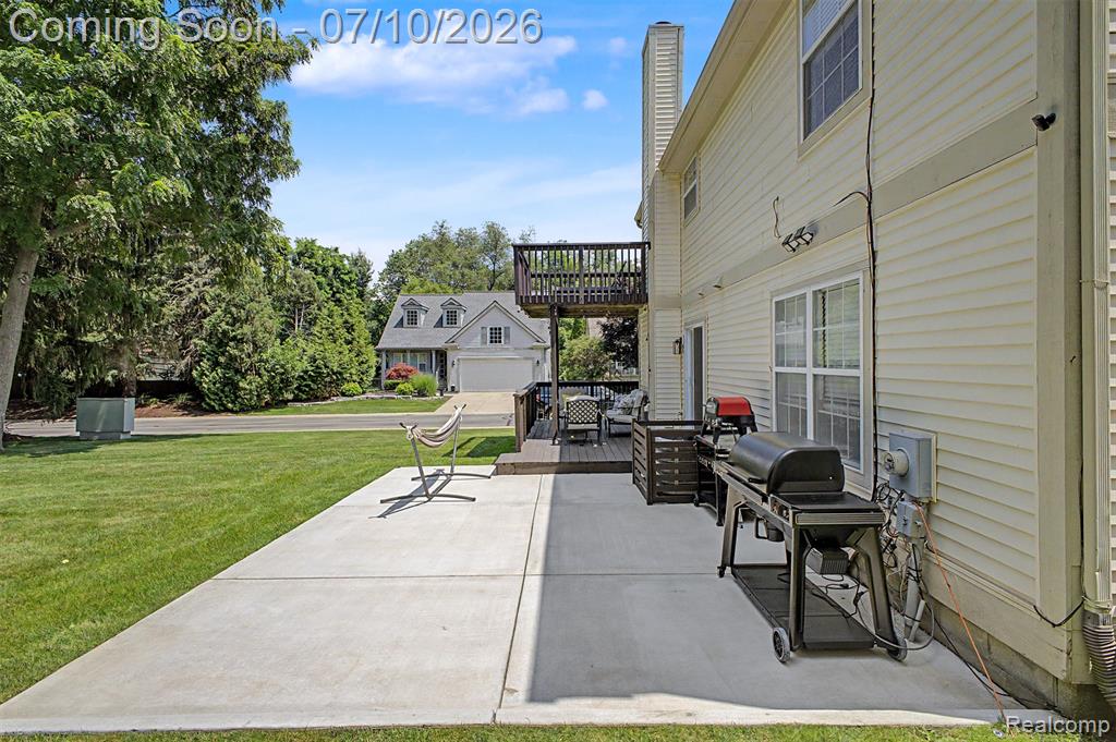 6400 Lake Meadow Drive, Waterford, MI 48327 — Photo 41