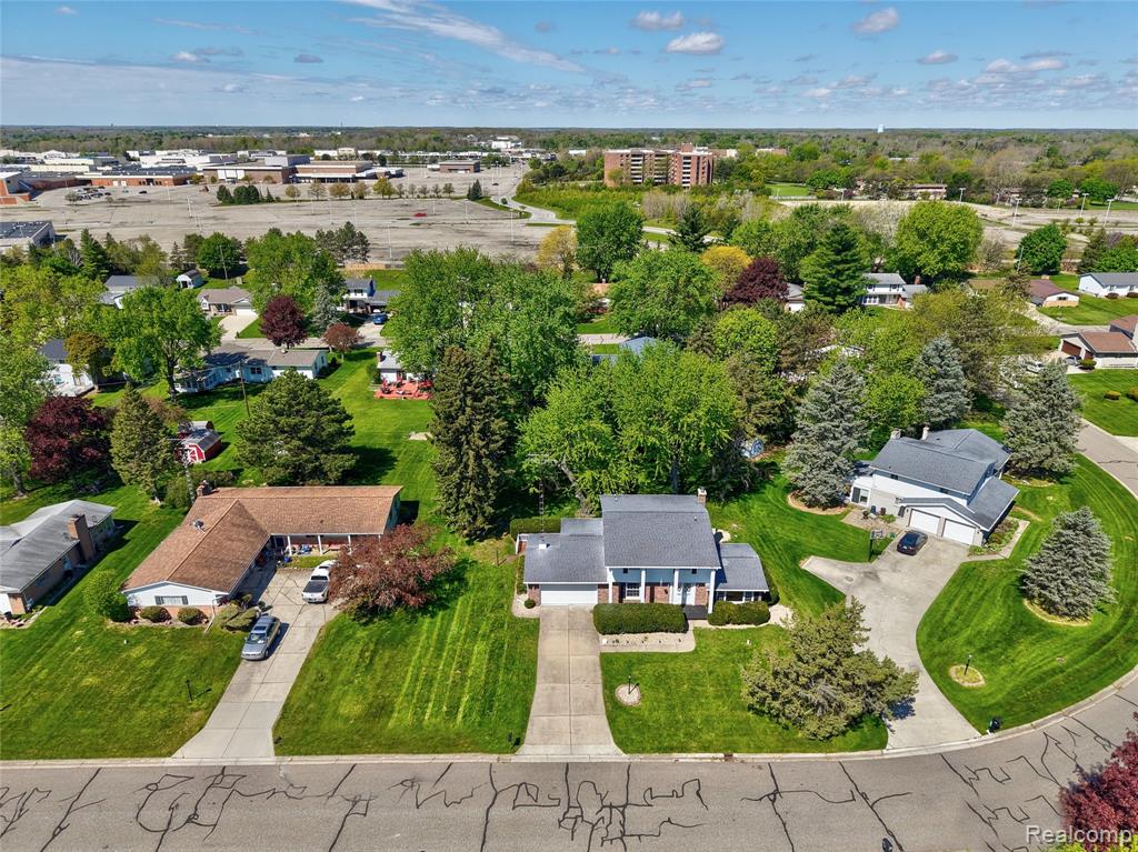 3098 Wagon Trail, Flint, MI 48507 — Photo 53