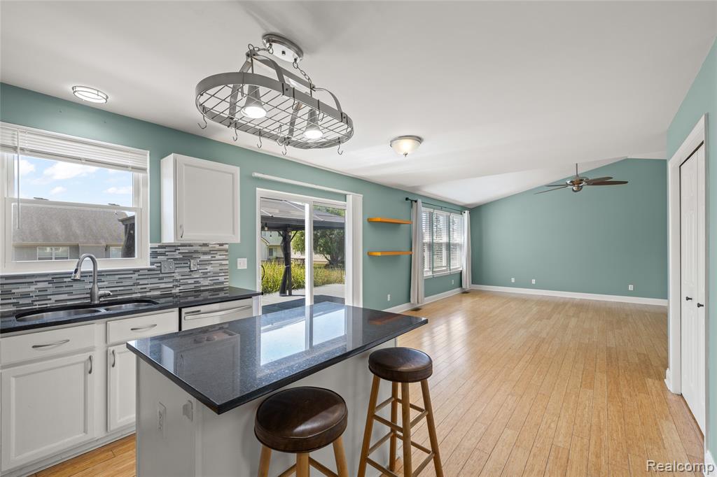 7828 Pleasant Lane, Ypsilanti, MI 48197 — Photo 12