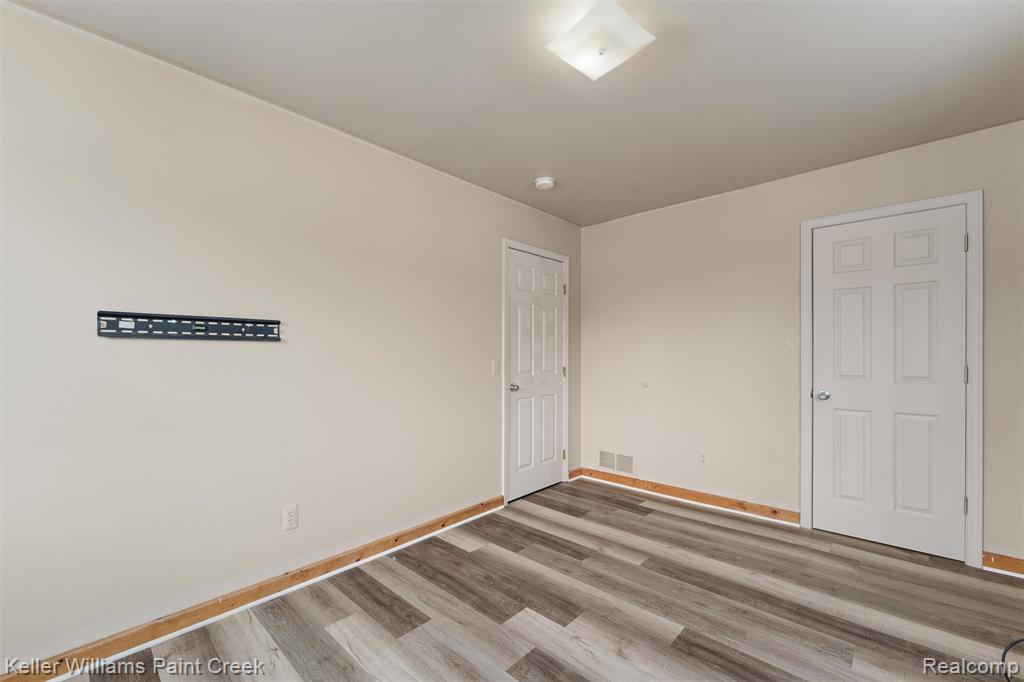 8523 Republic Avenue, Warren, MI 48089 — Photo 19