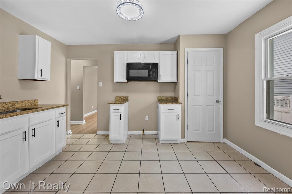 6459 Brace Street, Detroit, MI 48228 — Photo 7