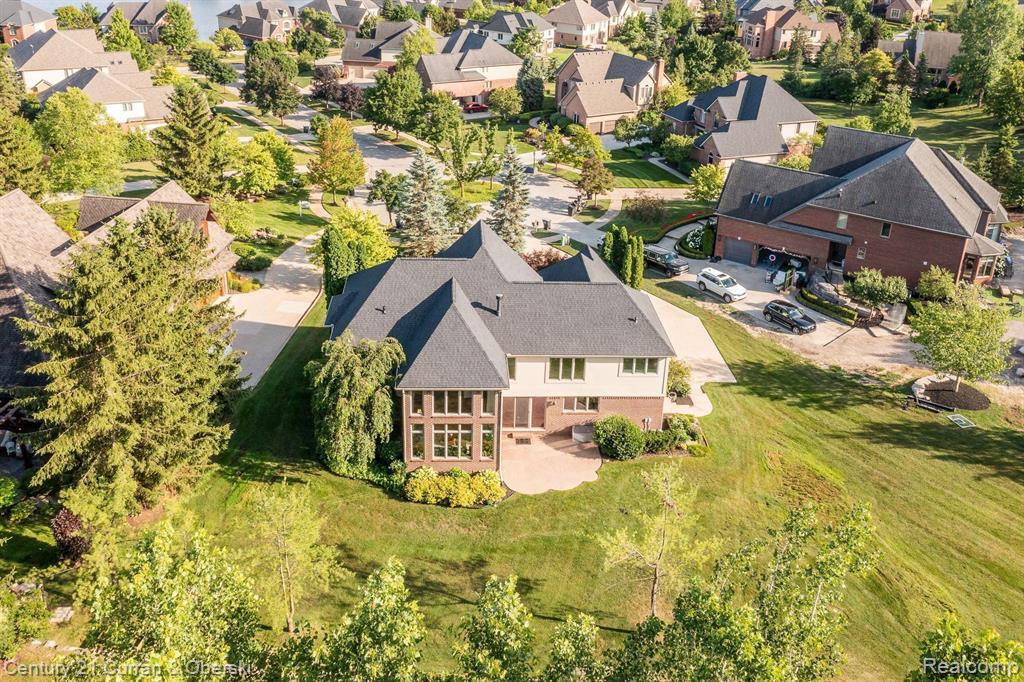 18585 STEEP HOLLOW Court, Northville, MI 48168 — Photo 61