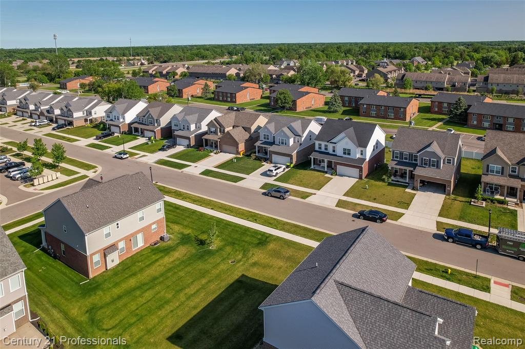 8580 Pioneer Street, Washington, MI — Photo 16