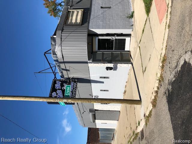 14100 Fenkell Street, Detroit, MI 48227