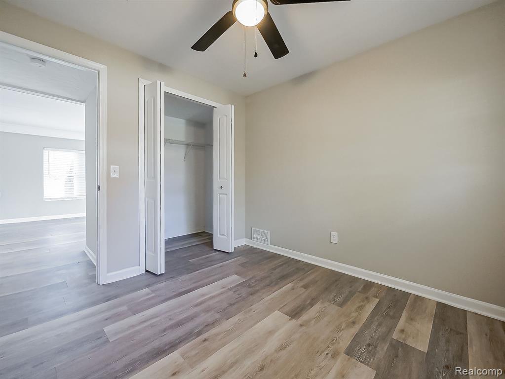 6340 ISLAND LAKE Drive, Brighton, MI 48116 — Photo 6