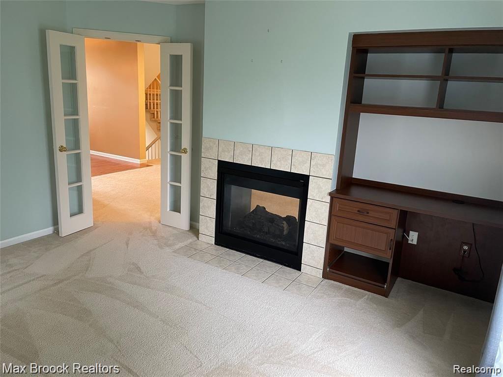 754 SANDALWOOD Drive, Troy, MI 48085 — Photo 19