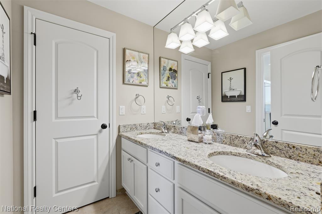 5310 Pontiac Trail, Ann Arbor, MI 48105 — Photo 29