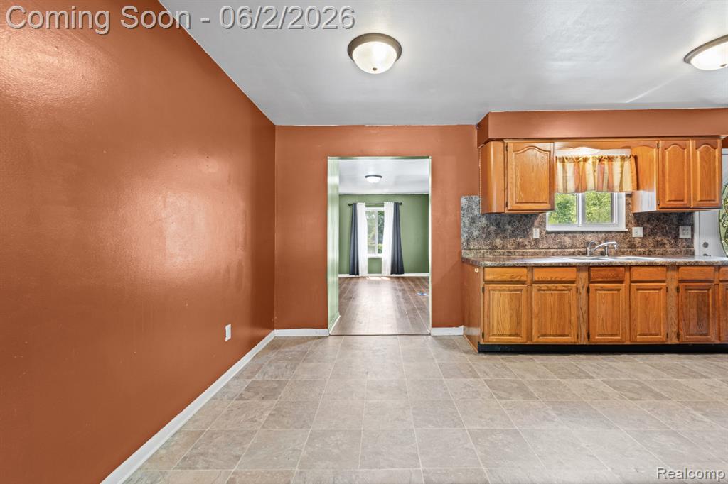 315 Airport Drive, Holly, MI 48442 — Photo 6