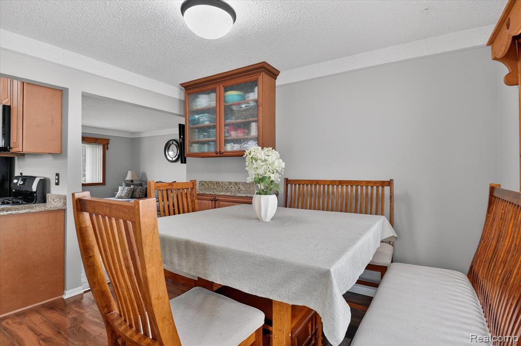 19523 Plumwoode Court, Brownstown, MI 48183 — Photo 13