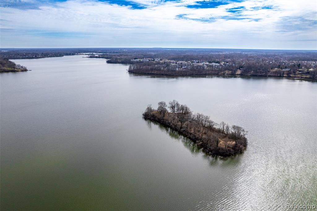1695 Cliffs Landing, 302, Ypsilanti, MI 48198 — Photo 44