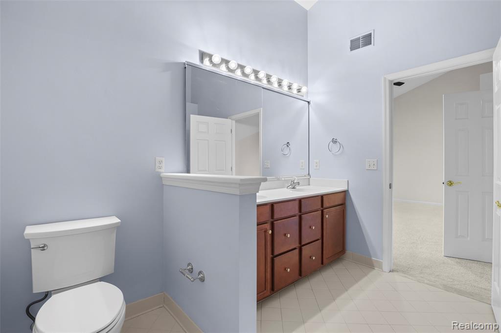 49994 Blackberry Trail, Novi, MI — Photo 30